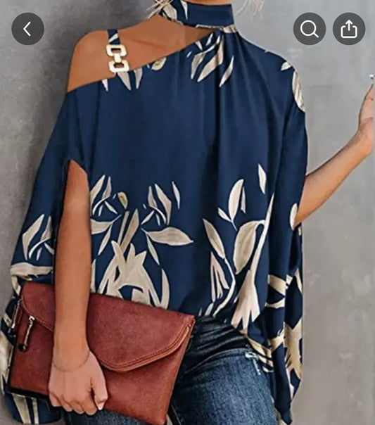 Peekaboo Shoulder Top