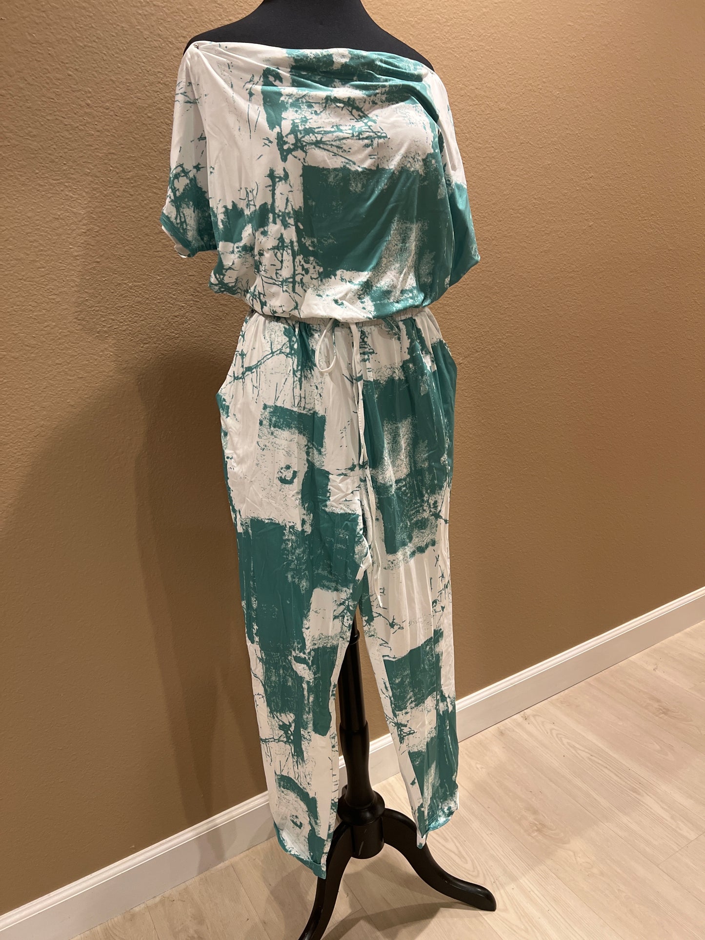 Comfy Jumpy (Jade)
